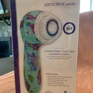 Soniclear petite by Michael Todd Beauty